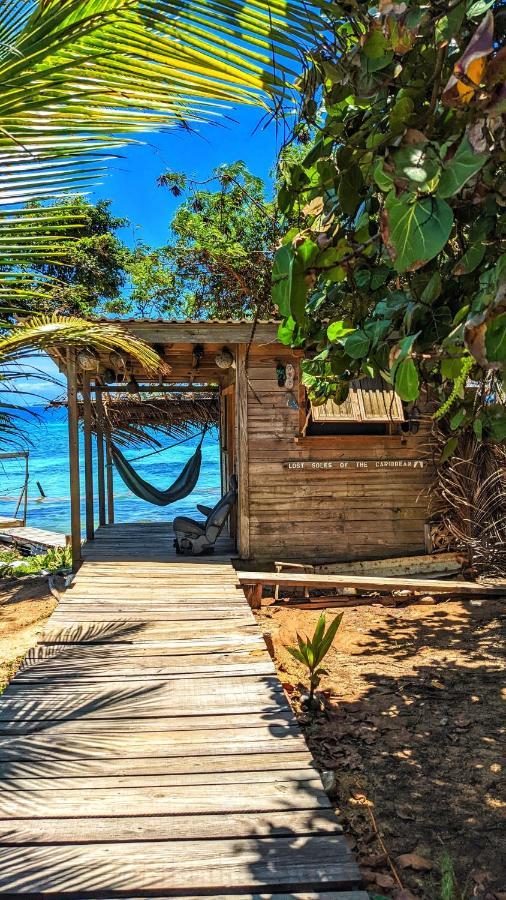 Guanaja Backpackers Hostel Екстериор снимка